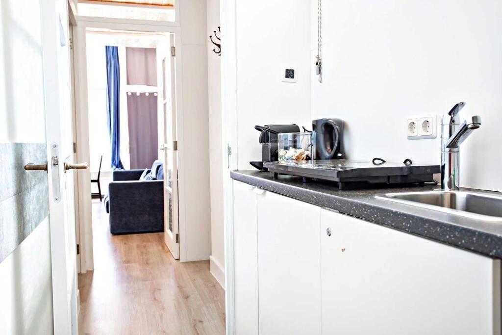Haarlem Square House City Centre Хаарлем Екстериор снимка
